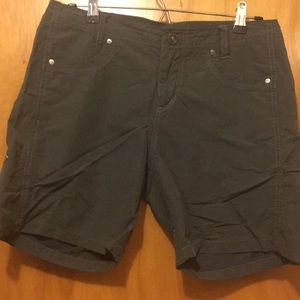 Kuhl quick dry climbing shorts wms Sz 8